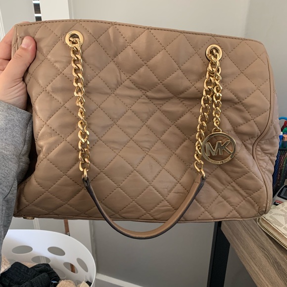 Michael Kors handbag - Picture 1 of 4